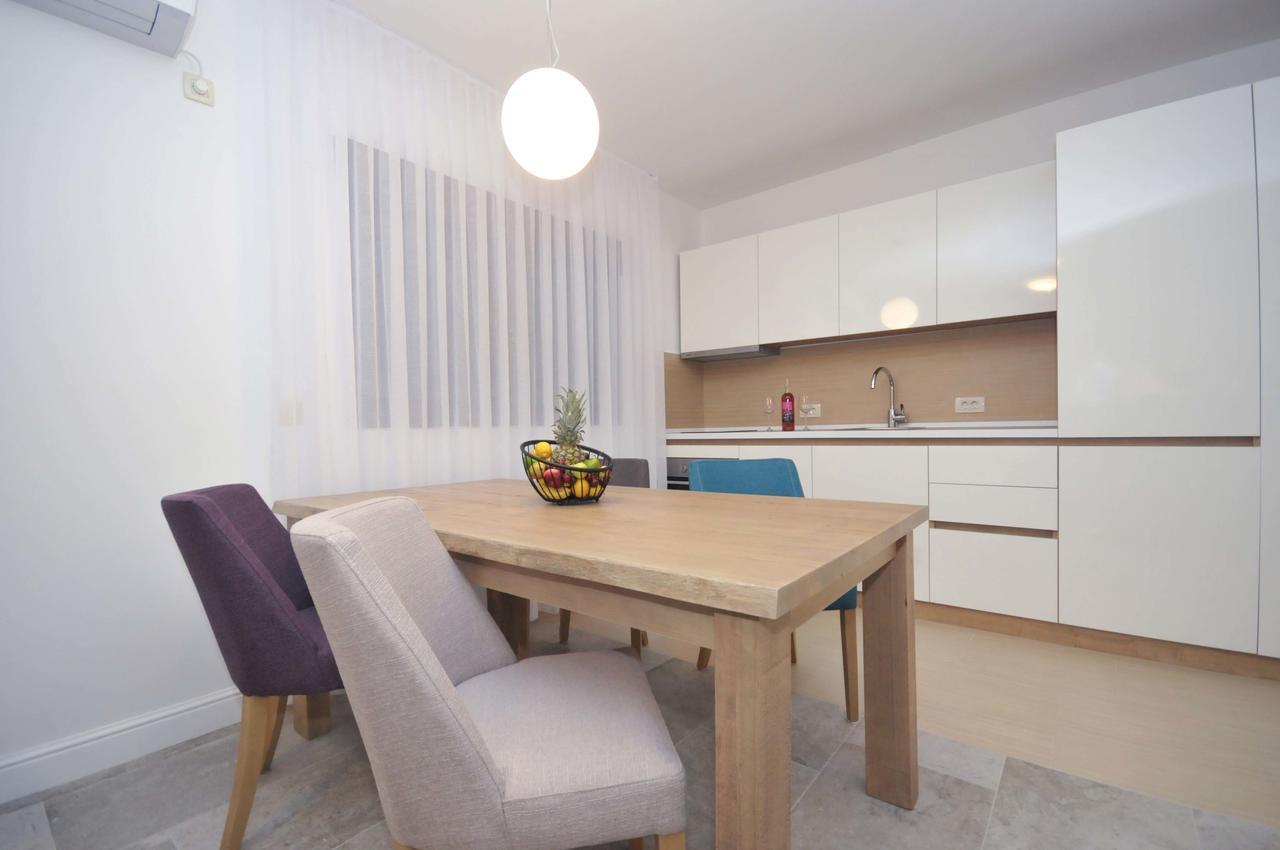 Corso Levante Luxury Suites Petrovac Exterior foto